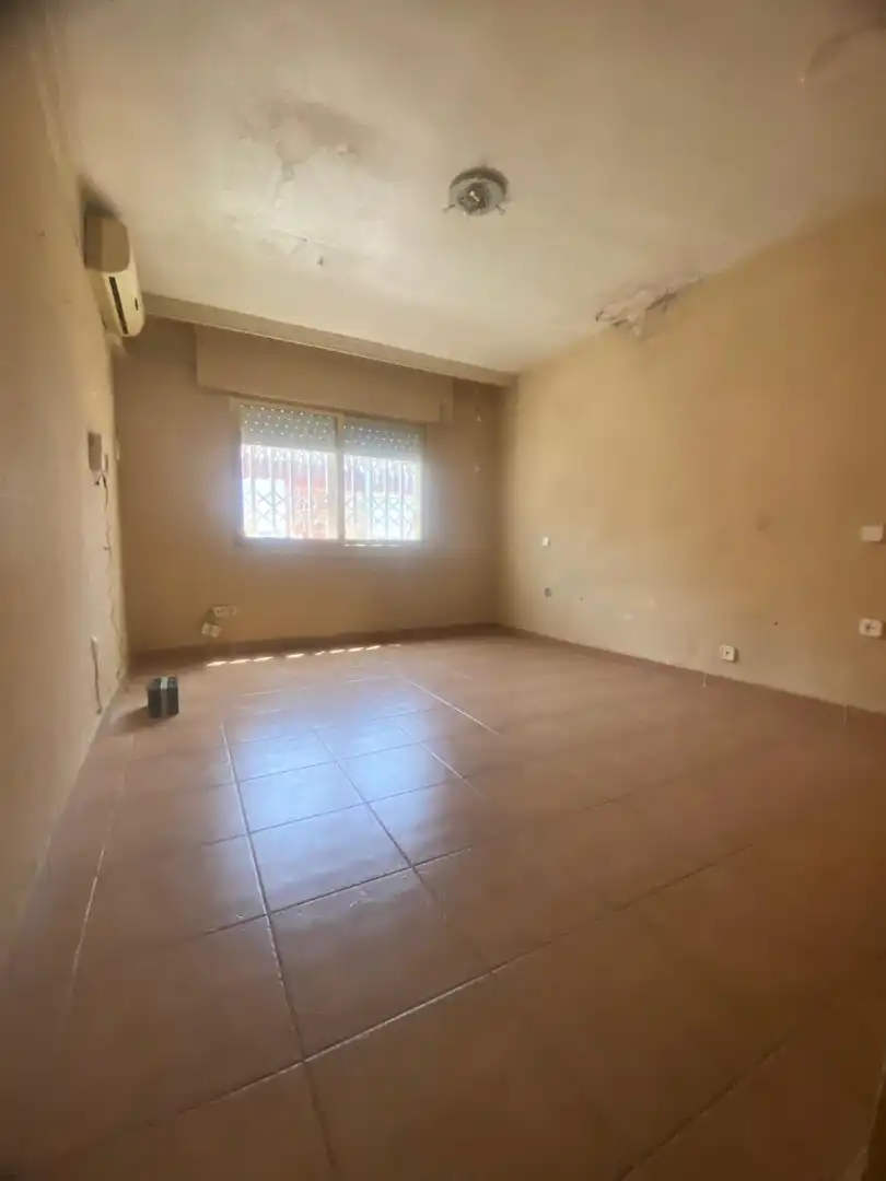 Dormitori de Casa adosada en venda en Murcia amb Aire condicionat, Terrassa i Moblat