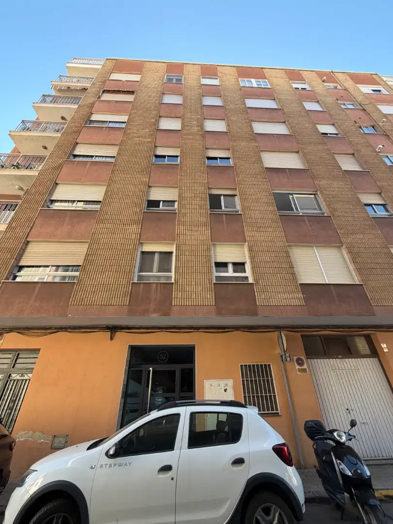 Vista exterior de Piso en venta en Almazora / Almassora