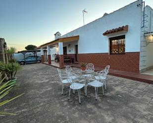 Exterior view of House or chalet for sale in Alcalá de Guadaira  with Air Conditioner, Private garden and Swimming Pool