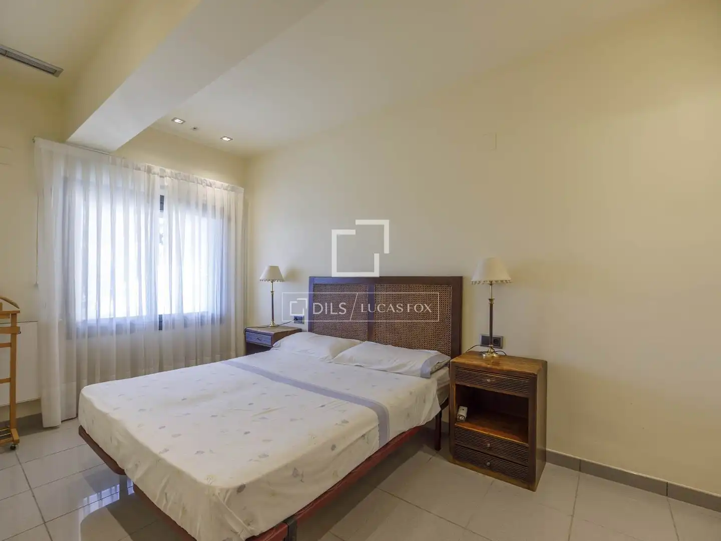 Dormitori de Casa o xalet en venda en Rocafort amb Aire condicionat, Calefacció i Jardí privat