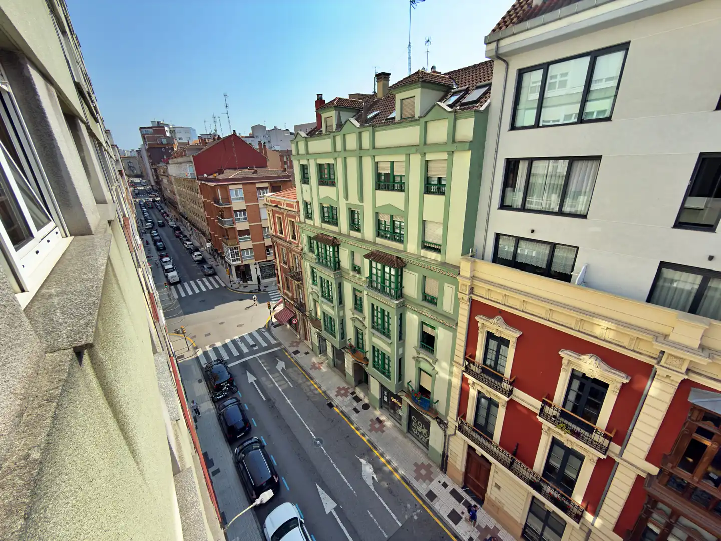 Vista exterior de Pis en venda en Gijón  amb Calefacció, Parquet i Terrassa