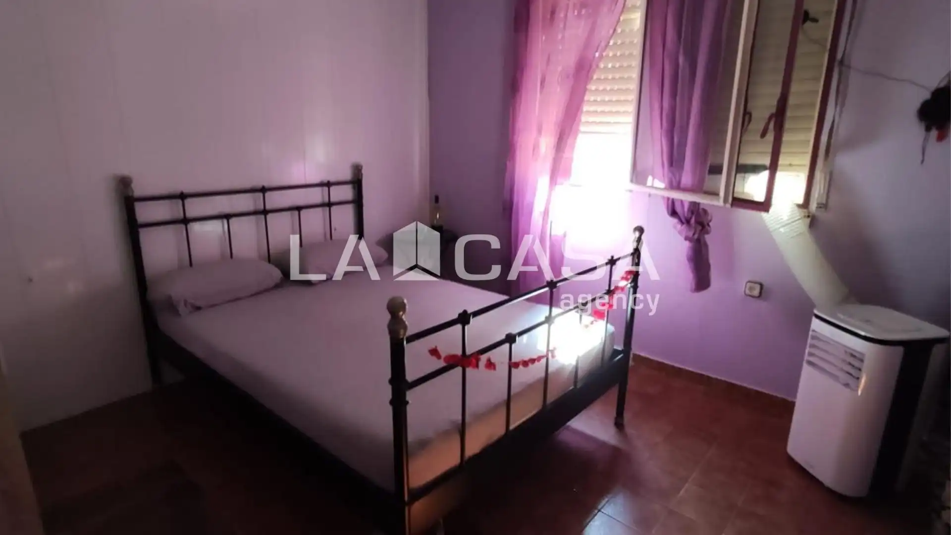 Bedroom of Flat for sale in Badalona  with Heating and Balcony