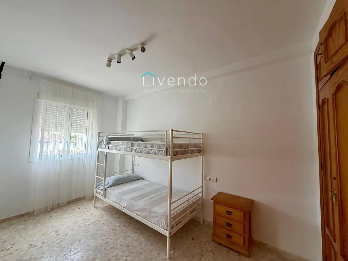 Dormitori de Àtic en venda en Conil de la Frontera amb Traster i Moblat
