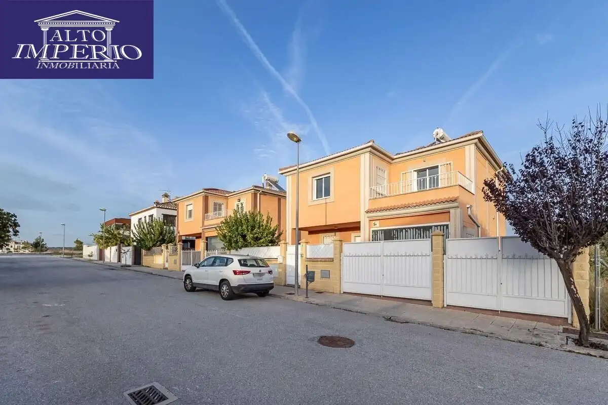 Villa con piscina in vendita a Calle Calle Venus, imagen 2