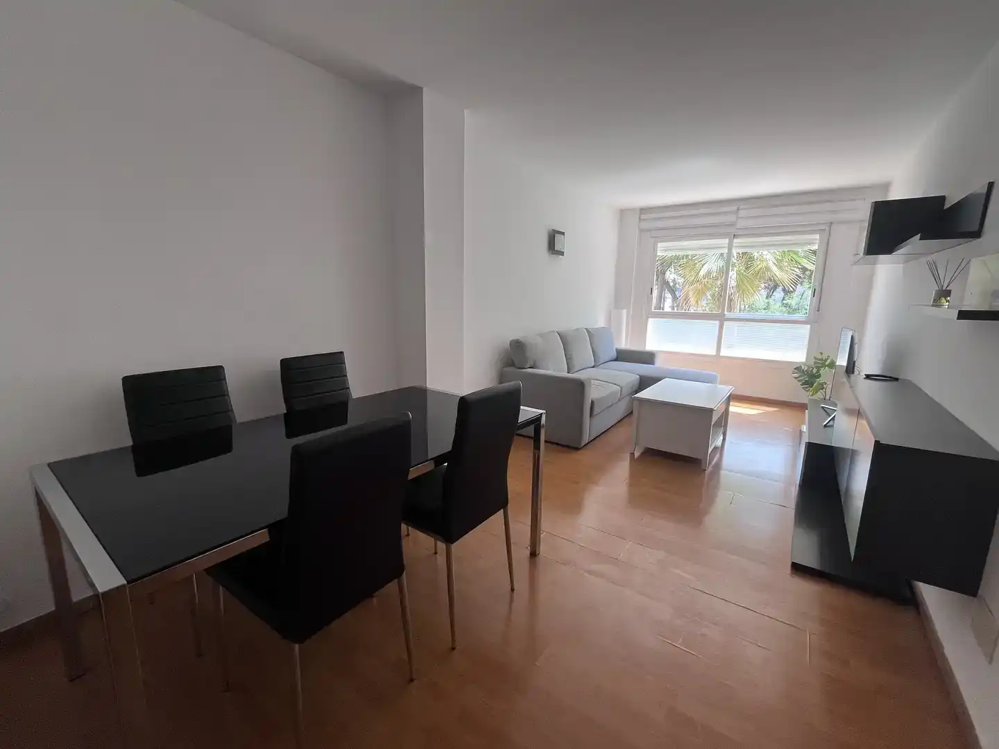 Sala de estar de Piso de alquiler en  Palma de Mallorca con Aire acondicionado, Parquet y Amueblado