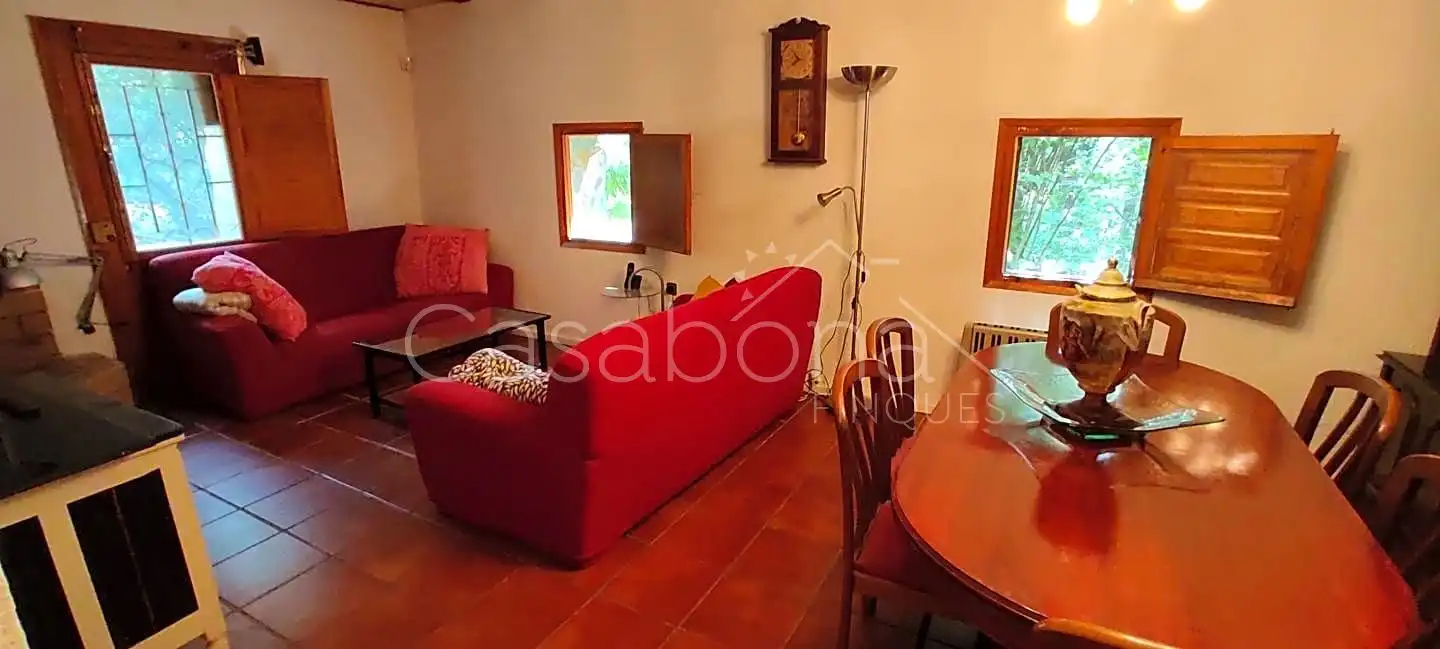 Sala de estar de Finca rústica en venta en Arbúcies con Jardín privado, Terraza y Amueblado