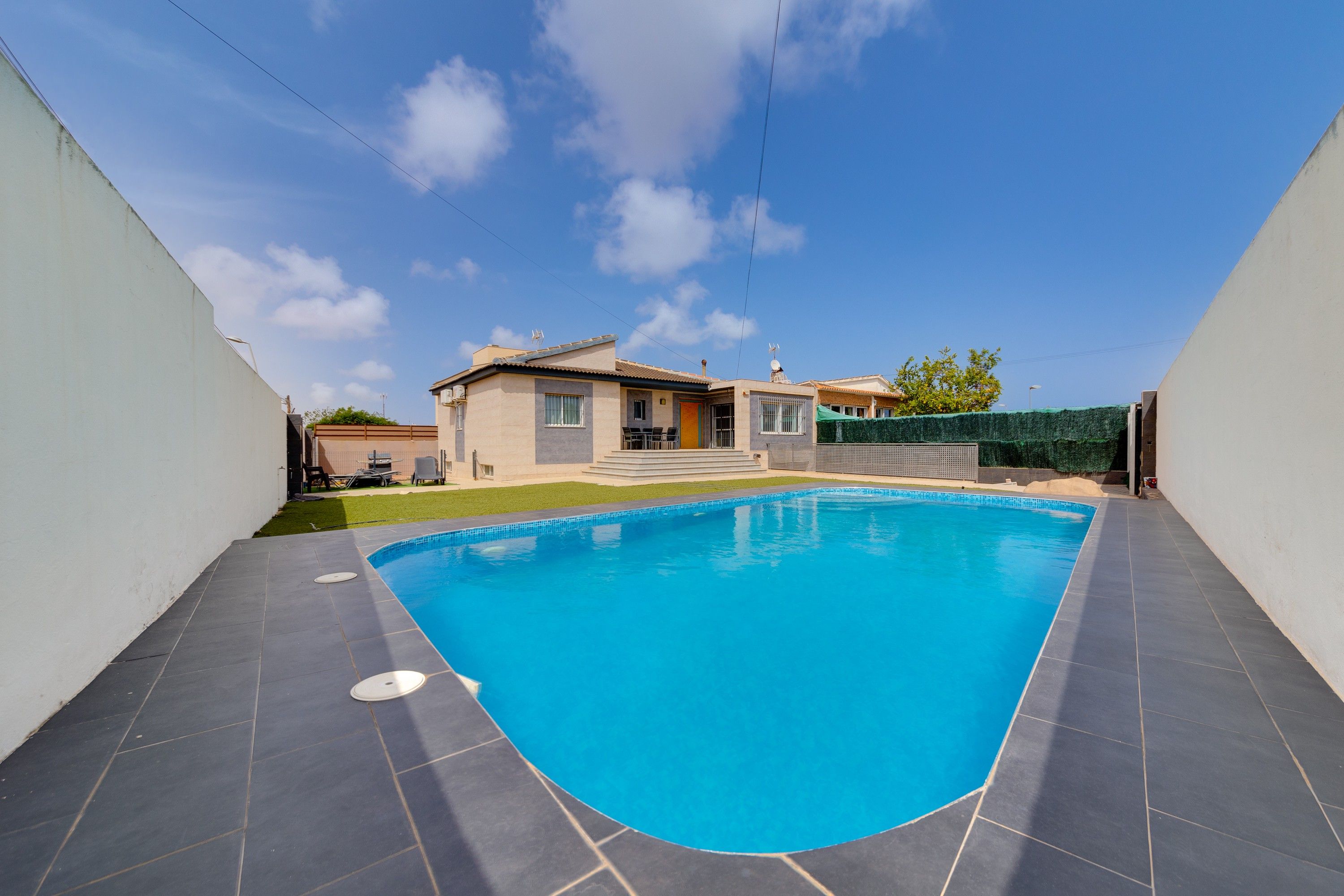Single-family semi-detached for sale in Los Balcones - Los Altos