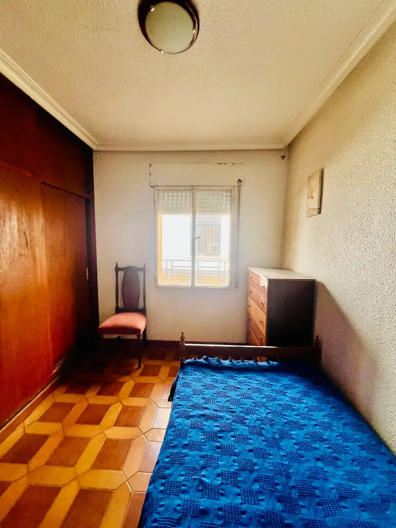 Habitación de Casa adosada en venta en Petrer con Terraza
