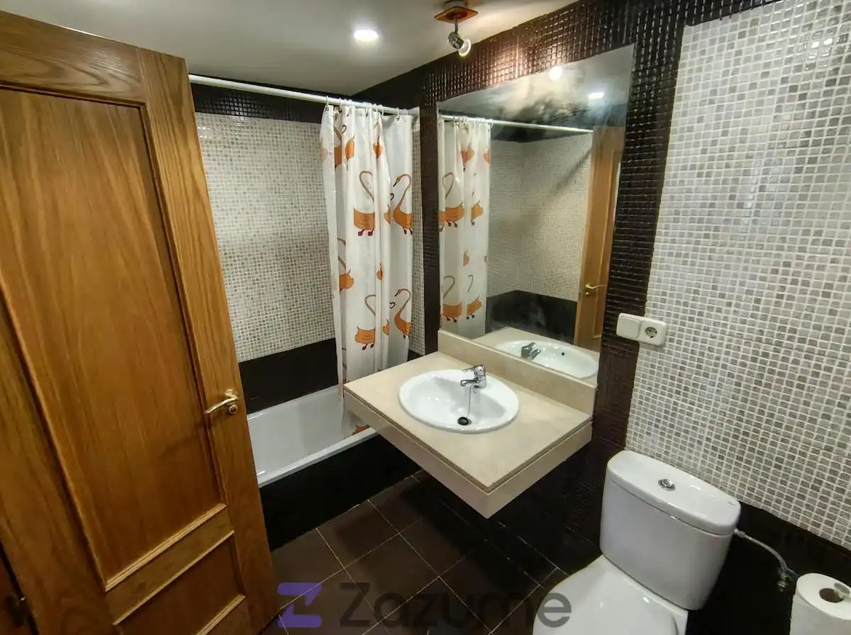 Bathroom of Flat for rent in Recas, Toledo
