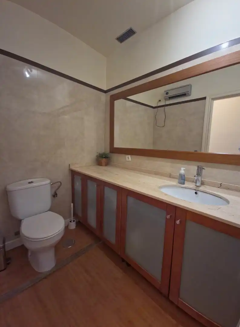 Baño de Ático en venta en Andújar con Amueblado