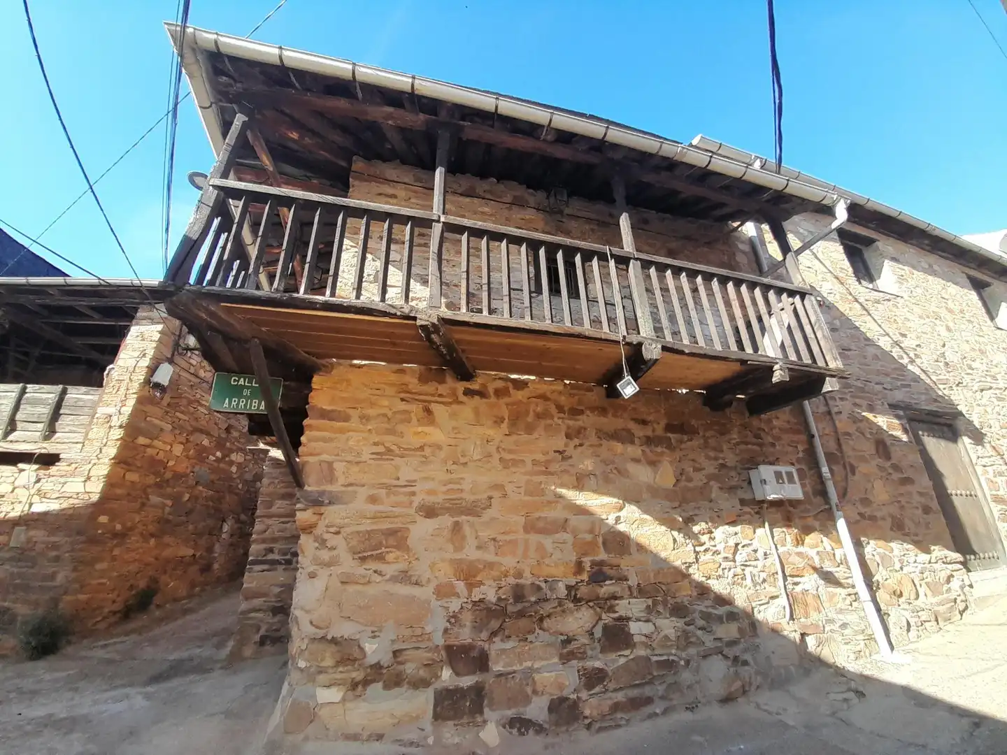 House with terrace for sale in Arganza