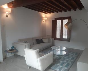 Sala d'estar de Pis de lloguer en Alcalá de Henares amb Calefacció i Balcó