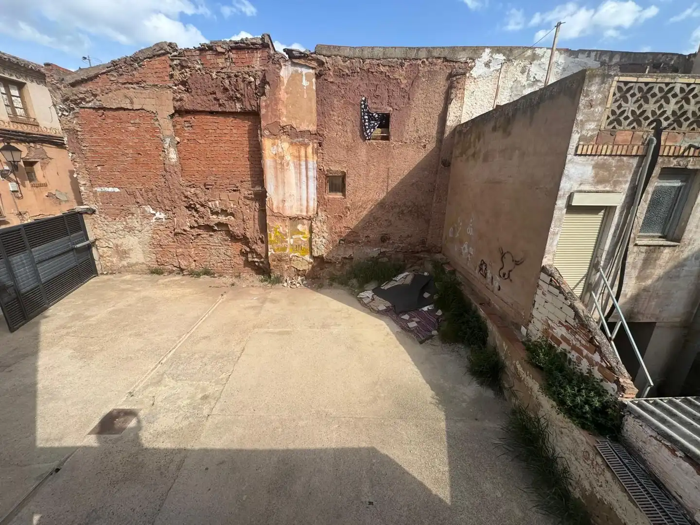 Vista exterior de Finca rústica en venta en Illueca con Terraza