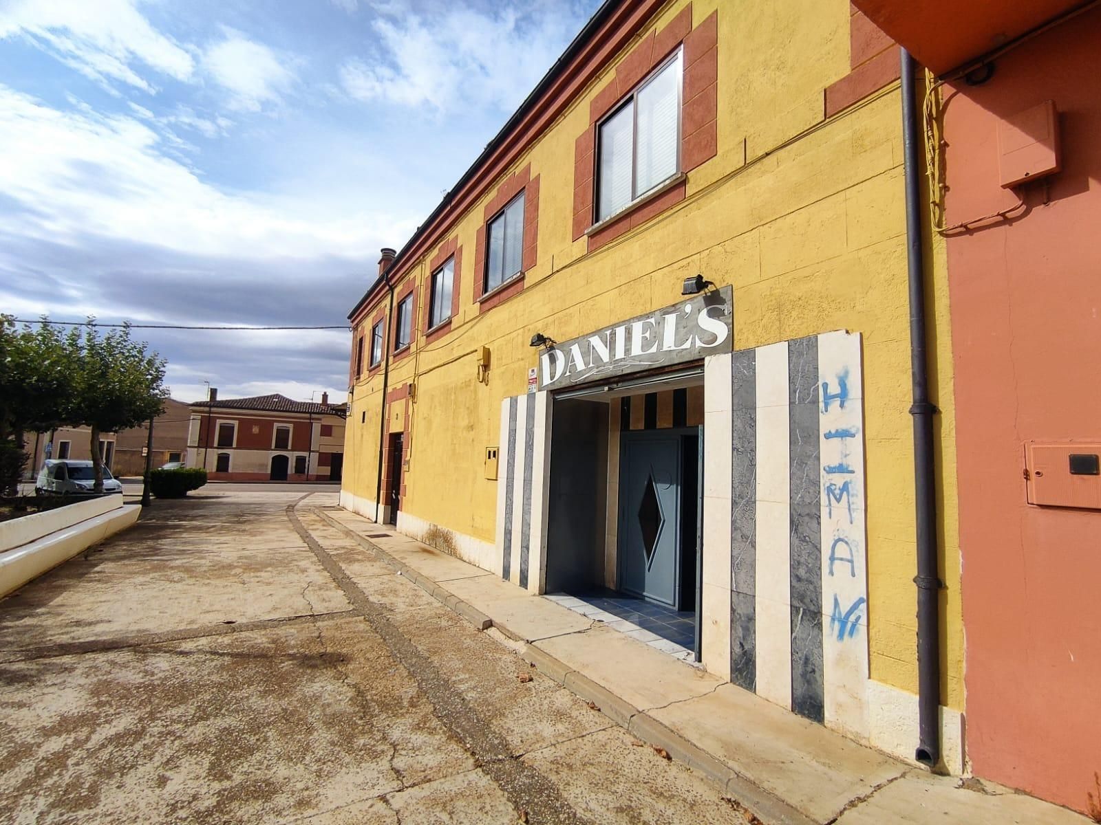 Flat for sale in Melgar de Fernamental