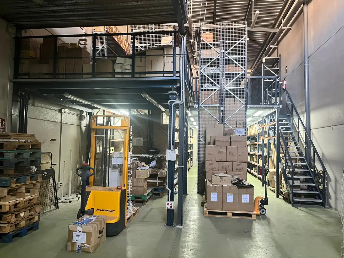 Industrial building for sale in Calle Sedería, imagen 2