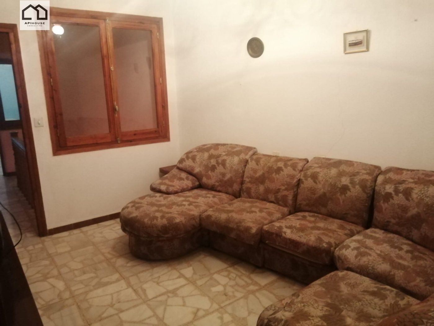 Country house for sale