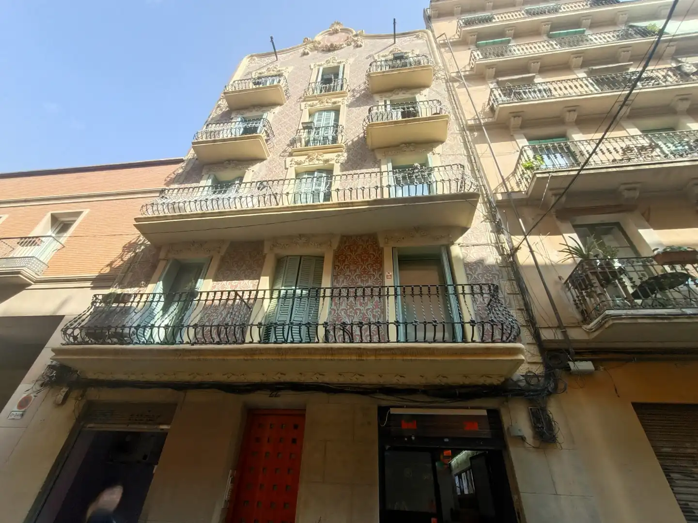Vista exterior de Local en venta en Barcelona con Aire acondicionado