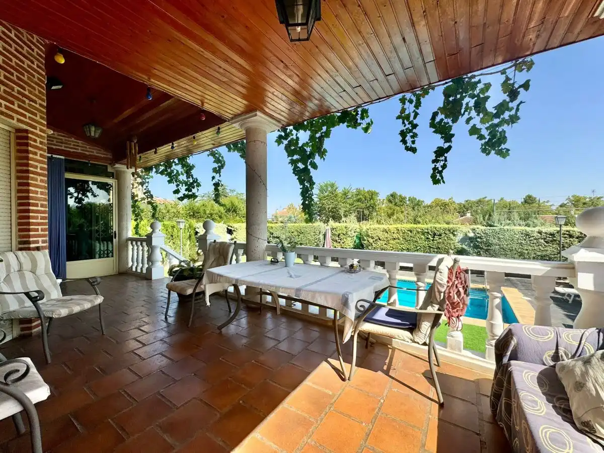 Detached house with pool for sale in Valdepeñas, imagen 5