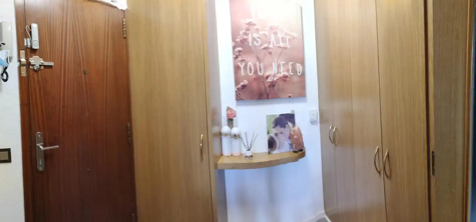 Wohnung zum Verkauf in Terrassa mit Klimaanlage und Balkon