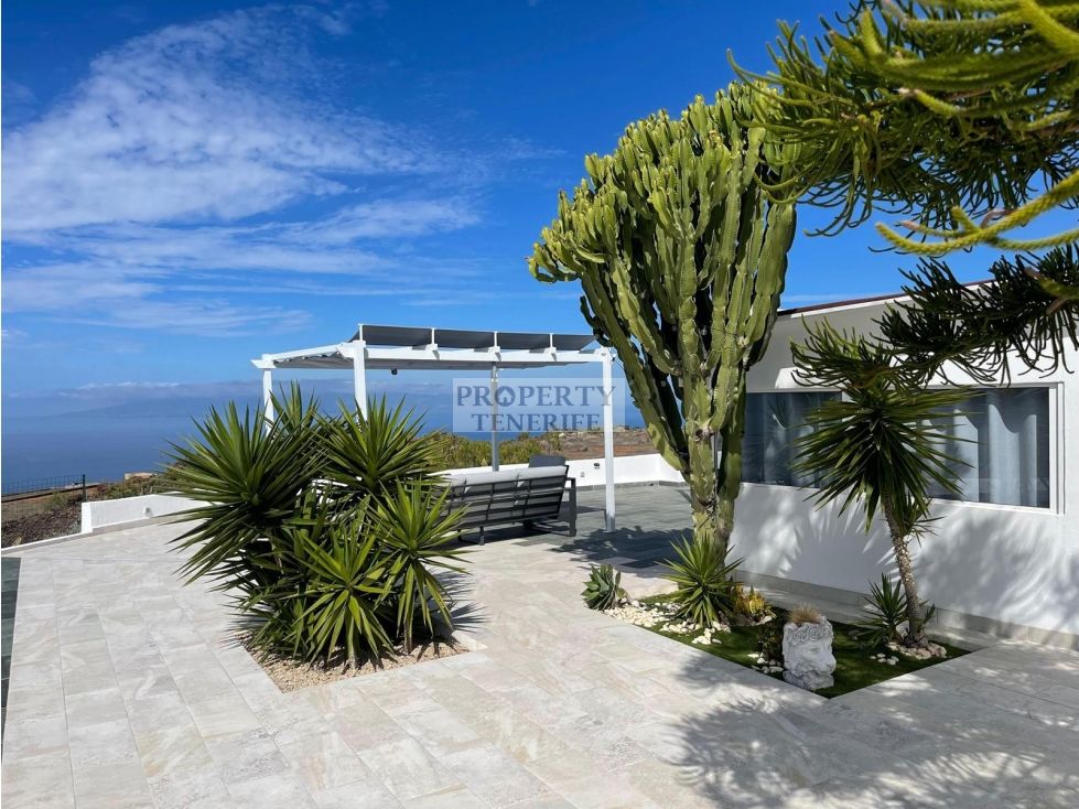 Vista exterior de Finca rústica en venta en Guía de Isora con Terraza, Piscina y Amueblado