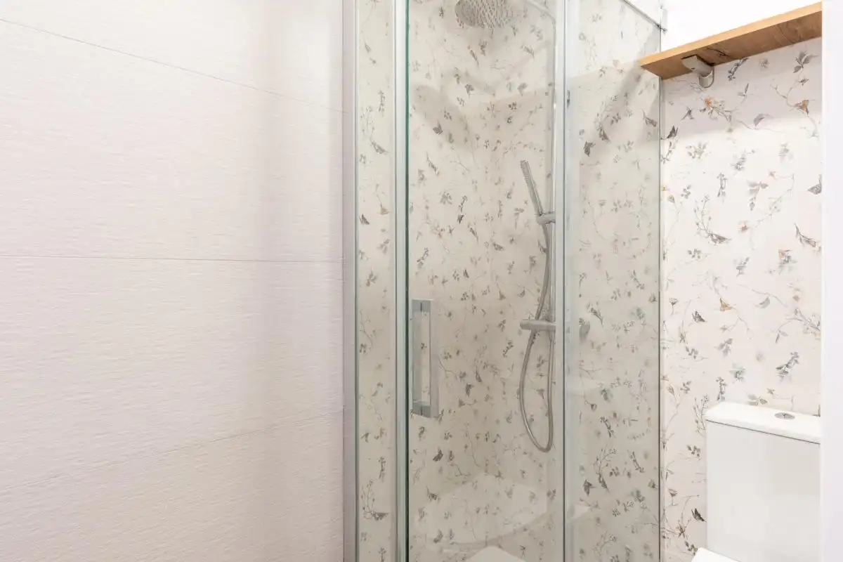 Badezimmer von Erdgeschoss zum Verkauf in Quart de Poblet mit Klimaanlage, Heizung und Möbliert
