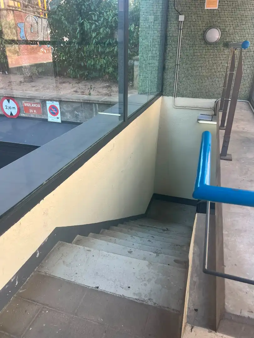 Balcony of Garage for sale in Badalona