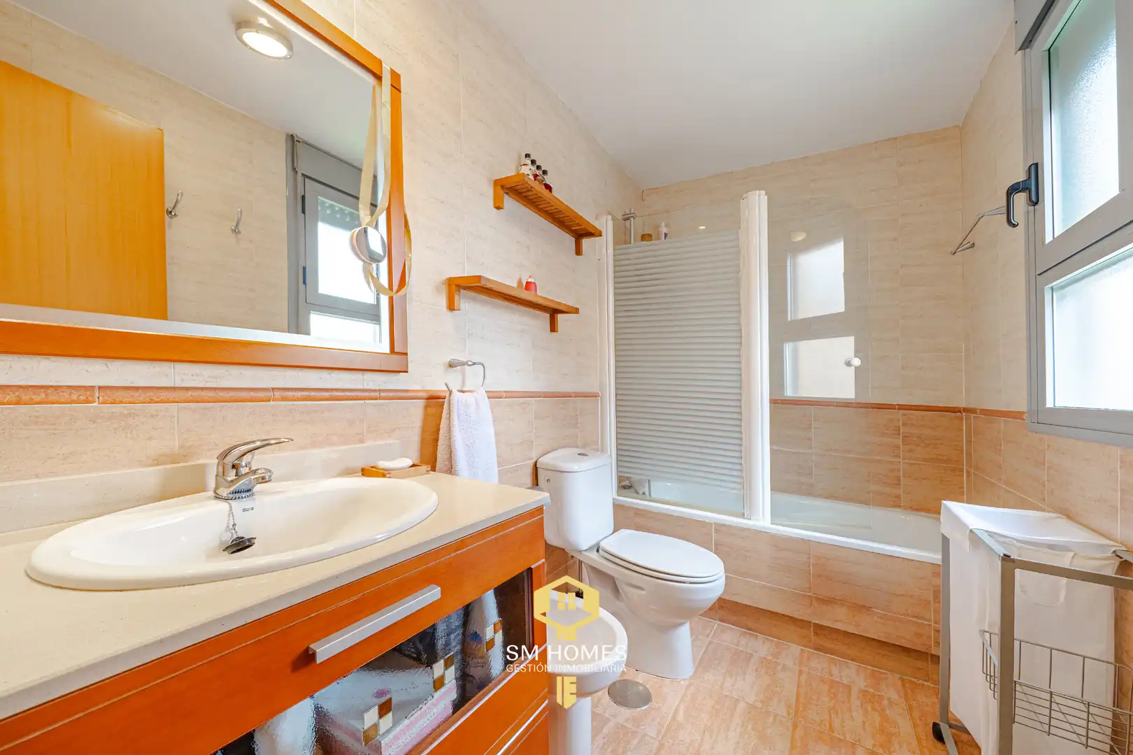 Badezimmer von Wohnung zum Verkauf in Leganés mit Klimaanlage, Heizung und Terrasse