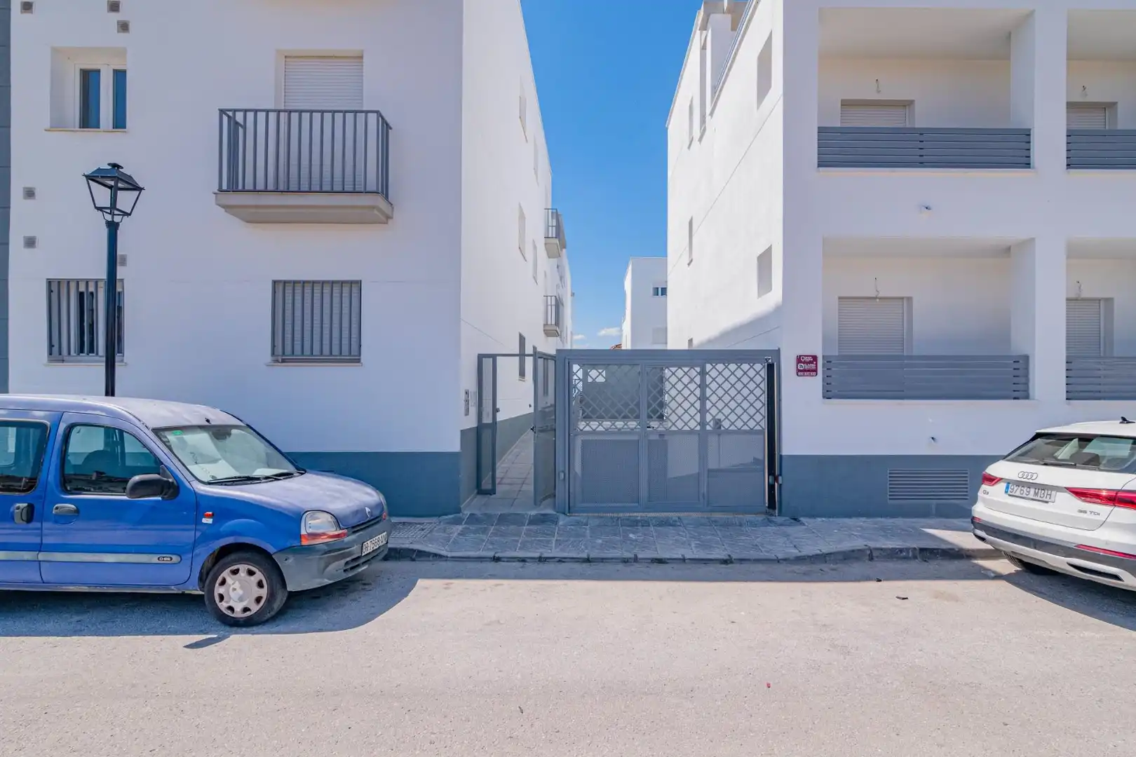 Vista exterior de Pis de lloguer en Las Gabias amb Aire condicionat, Calefacció i Terrassa