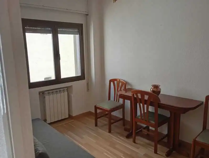 Habitación de Piso de alquiler en Madrid con Aire acondicionado, Calefacción y Terraza