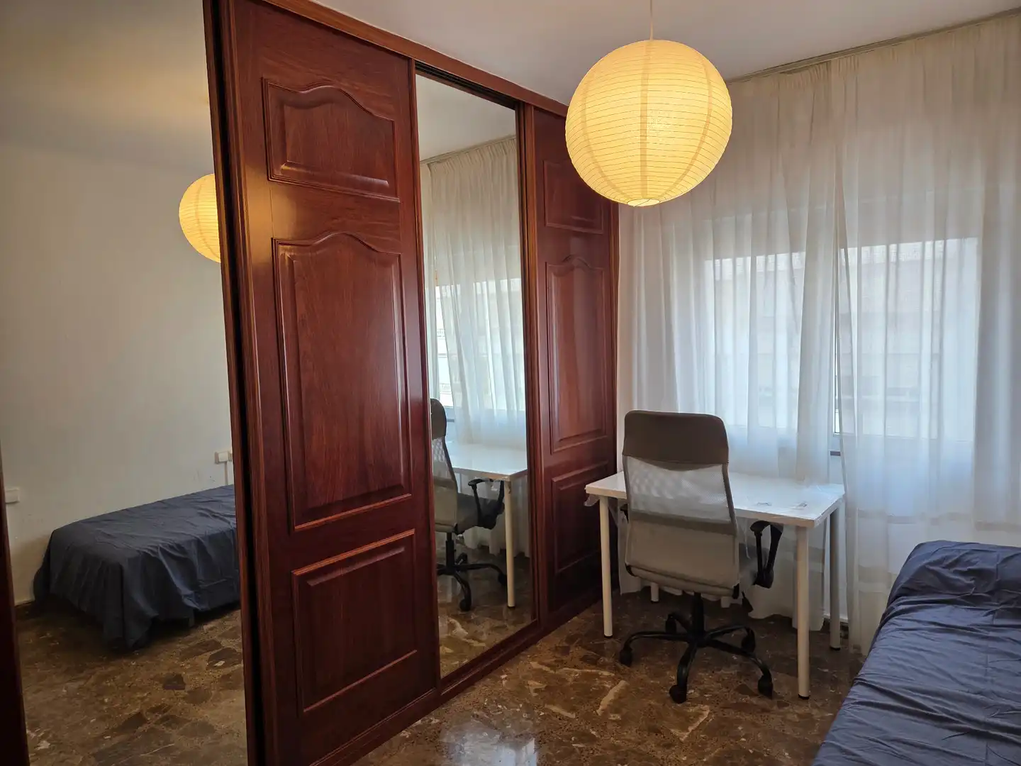 Bedroom of Flat for rent in Málaga  with Air Conditioner, Terrace and Furnished