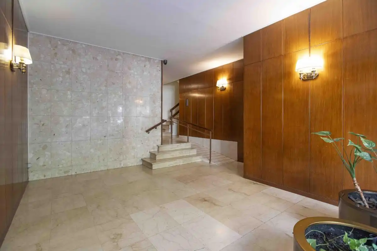 Piso en venta en Barcelona con Aire acondicionado, Calefacción y Jardín privado