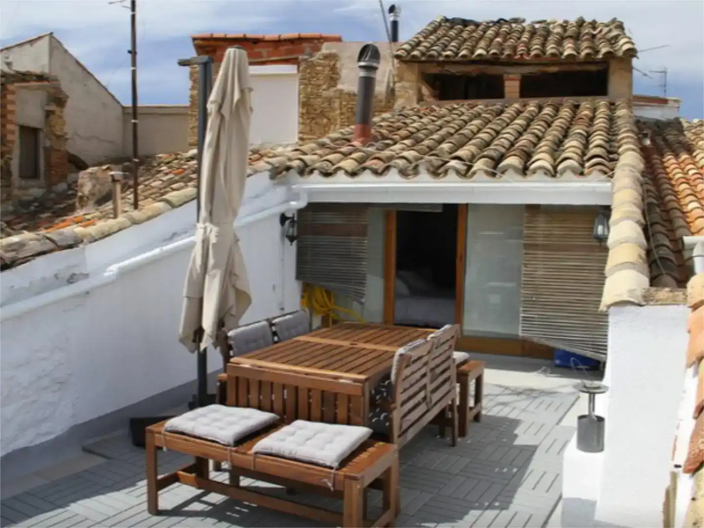 Terrassa de Casa adosada en venda en Valdealgorfa amb Aire condicionat, Parquet i Moblat