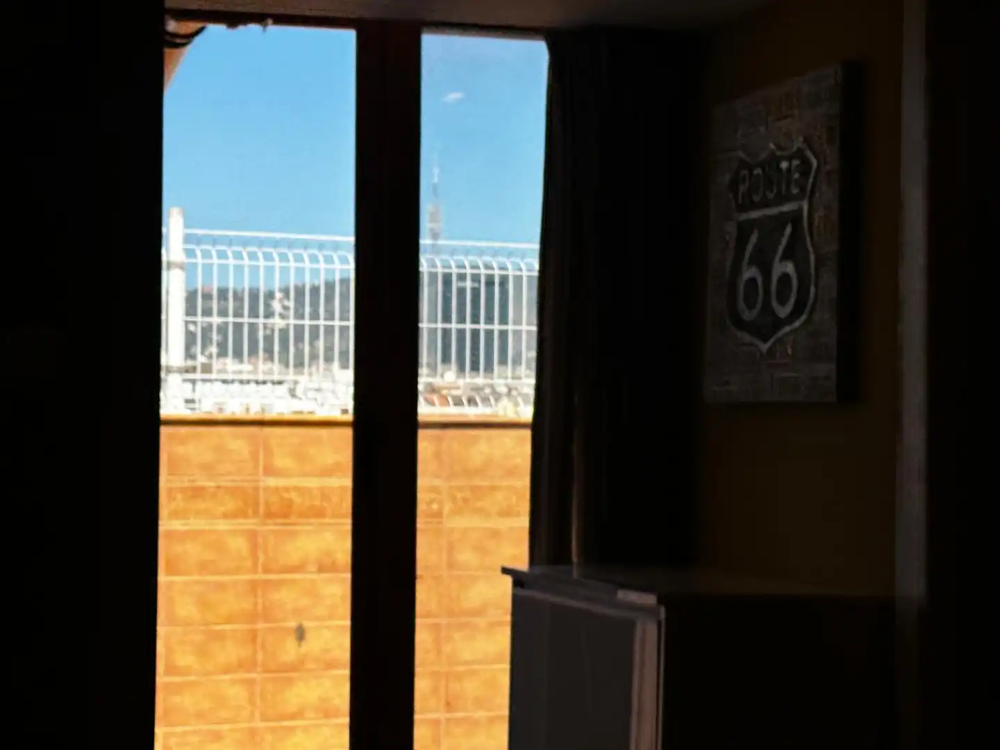 Außenansicht von Dachboden zum Verkauf in Barcelona mit Balkon