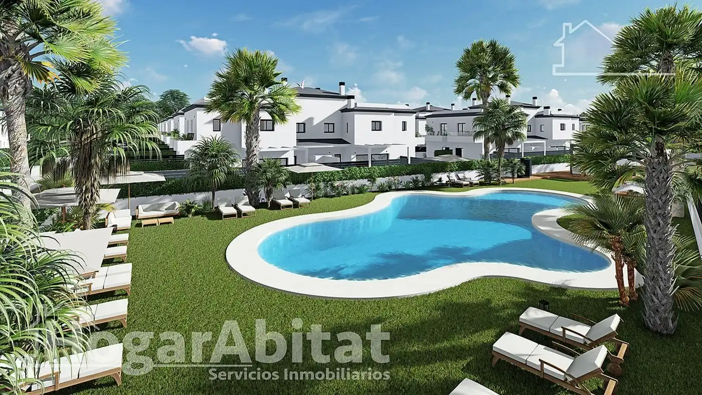 Jardín de Casa adosada en venta en Santa Pola con Aire acondicionado, Terraza y Piscina comunitaria