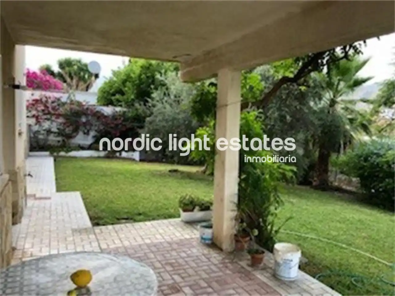Casa con piscina in vendita a Avda Pescia - Ctra de Frigiliana