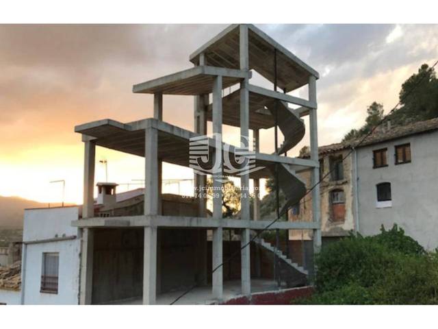 Piso en Venta en Calle Sant Antoni en Tivenys