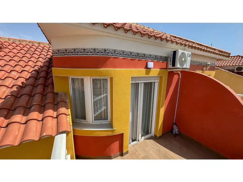 Terrassa de Casa o xalet en venda en Orihuela amb Aire condicionat, Jardí privat i Terrassa