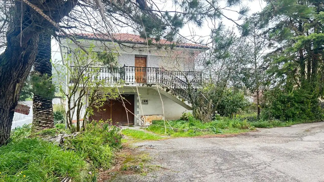Vista exterior de Casa o chalet en venta en Arnuero
