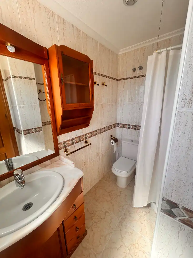 Baño de Casa o chalet en venta en Elche / Elx con Aire acondicionado, Jardín privado y Terraza