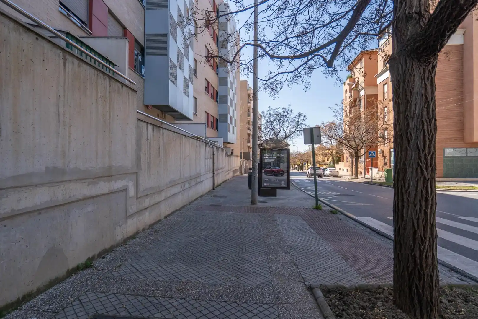 Exterior view of Flat for sale in Granada  with Air Conditioner, Heating and Private garden