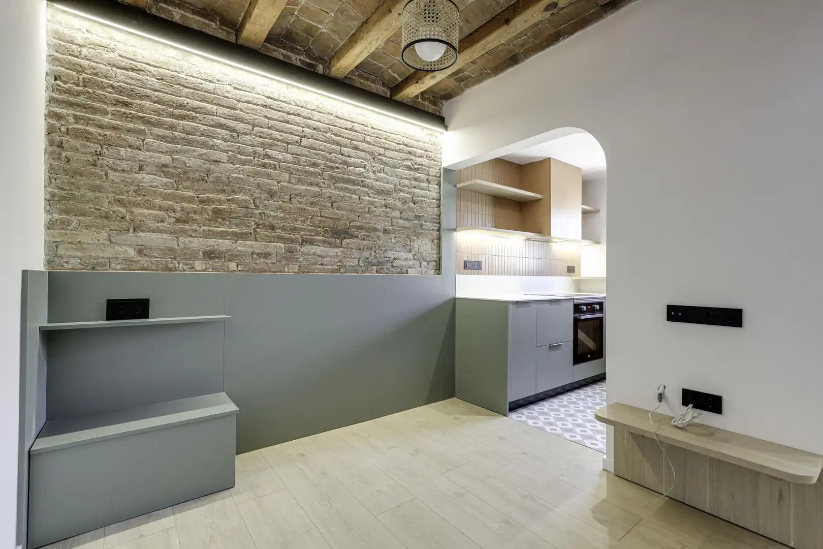 Estudio de alquiler en de Milà i Fontanals, Vila de Gràcia