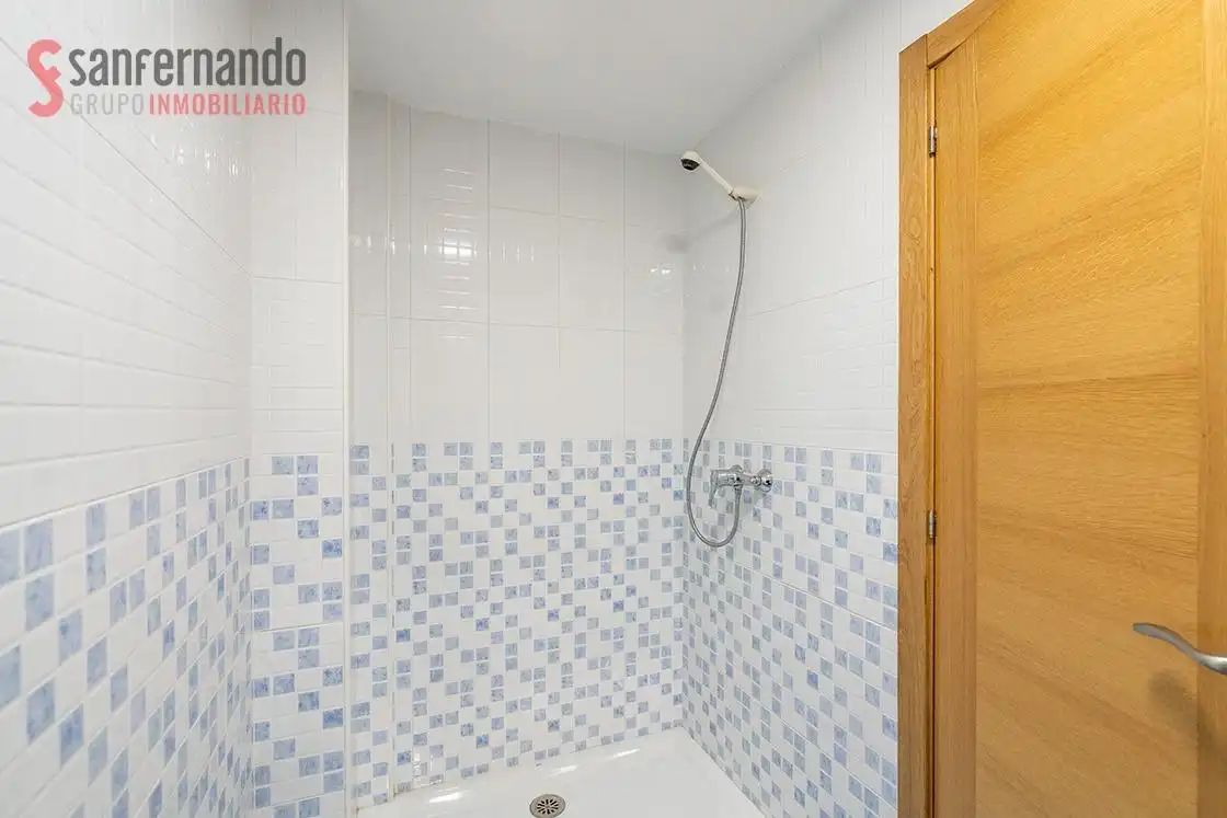 Baño de Planta baja en venta en Valle de Mena con Calefacción y Jardín privado