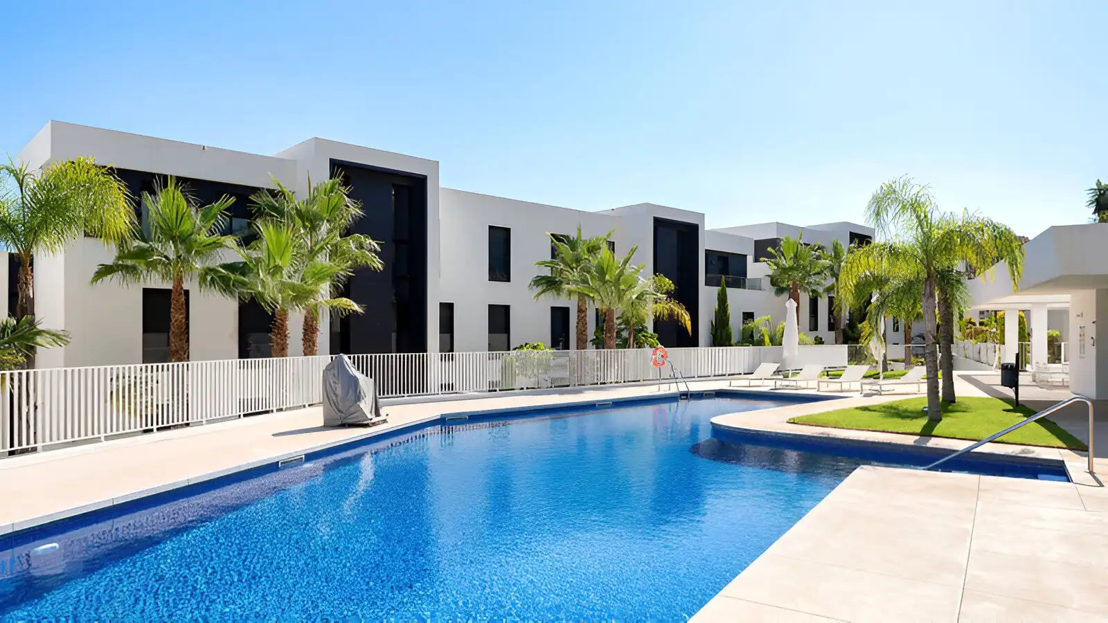 Apartament amb piscina en venda a Nueva Andalucía, imagen 26