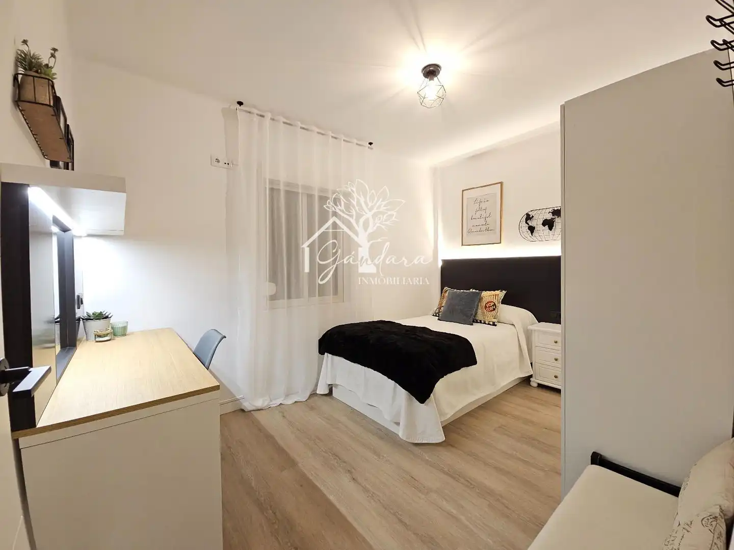 Habitación de Piso de alquiler en Narón con Calefacción