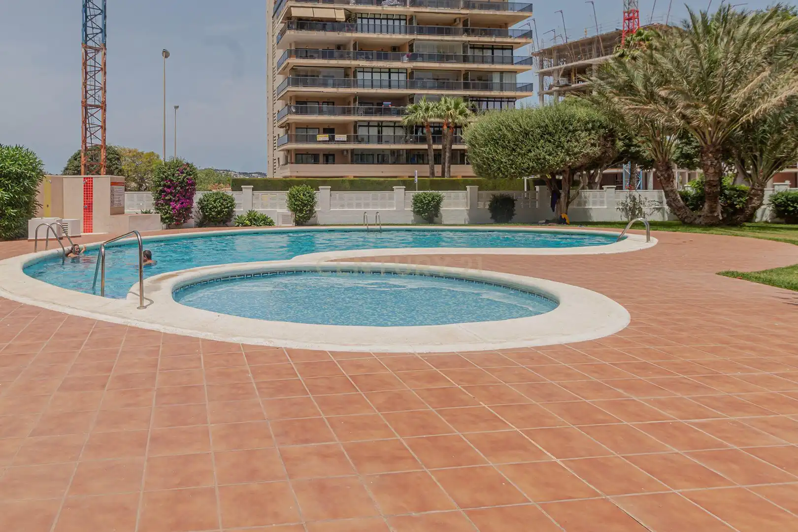Piscina de Apartament en venda en Calpe / Calp amb Aire condicionat i Piscina comunitària
