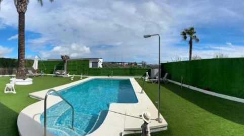 Foto 2 de Casa o chalet en venta en Salteras, Sevilla