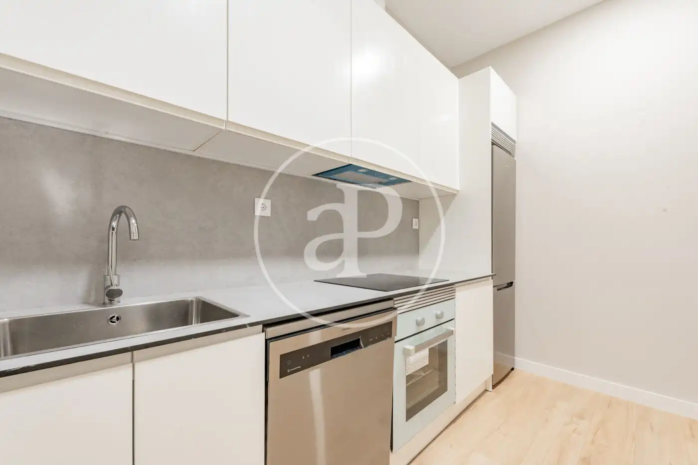 Flat with terrace for sale in C. del Divino Pastor, imagen 13