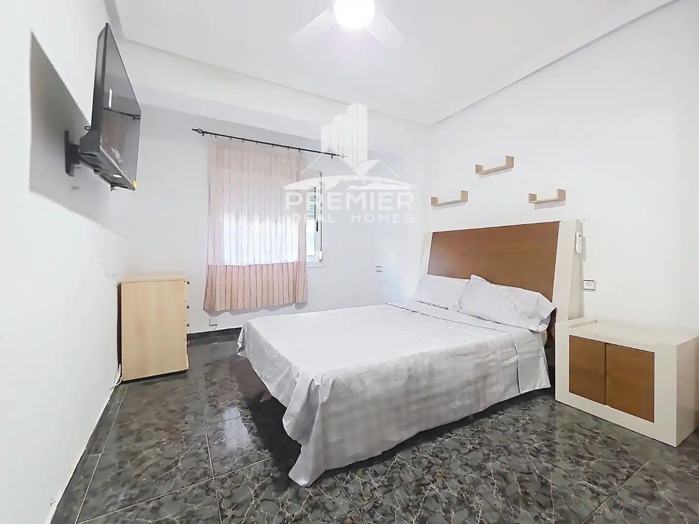 Wohnung zur Miete in Mariana Pineda, Plaza de Toros - Avenida Chapí - Trinquete