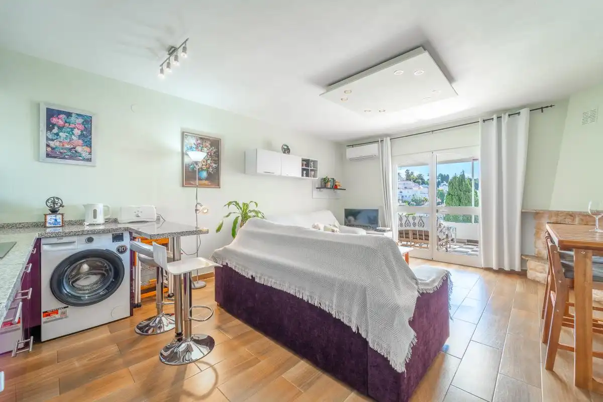 Habitación de Planta baja en venta en Nerja con Aire acondicionado, Calefacción y Terraza