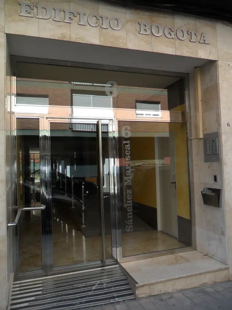 Piso de alquiler en Granada con Aire acondicionado, Calefacción y Terraza